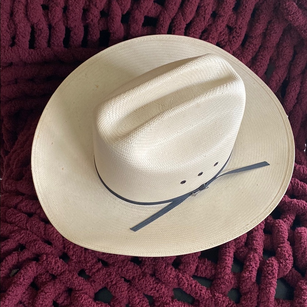 Cream Straw Cowboy Hat with Wide Brim and Creased Crown